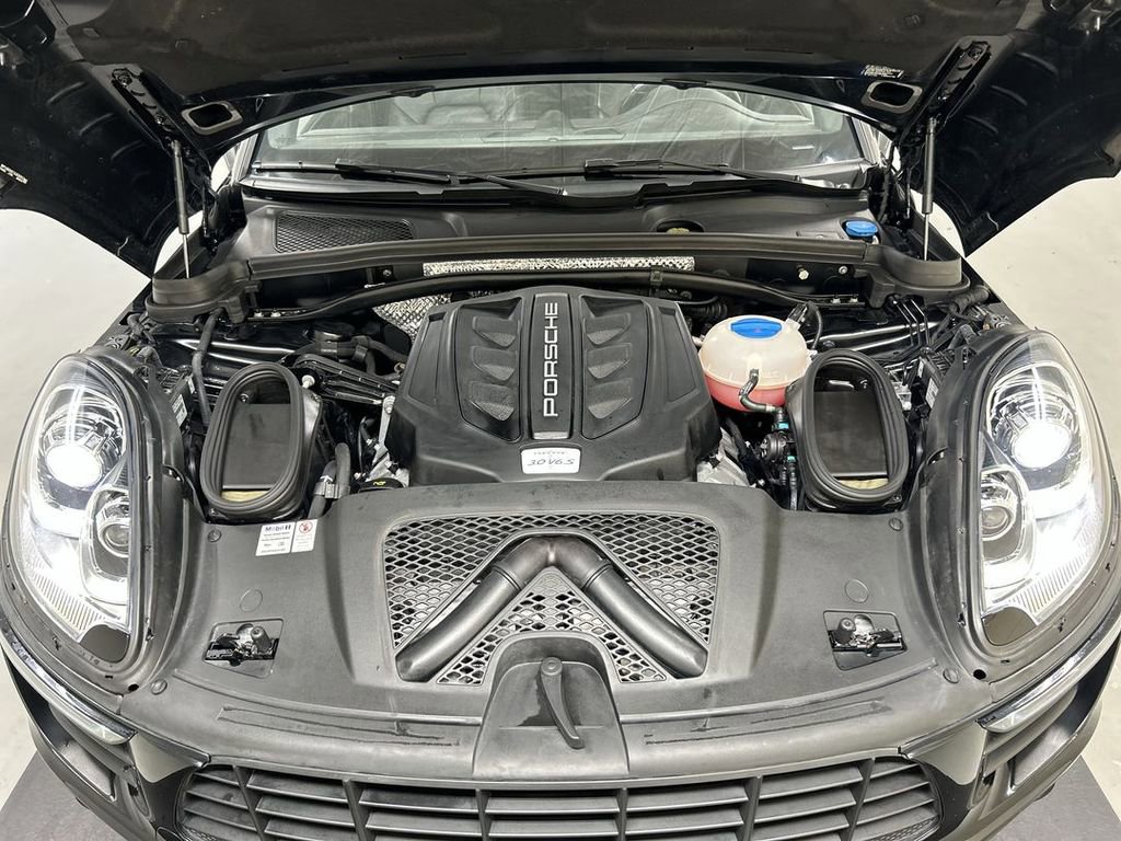 Certified 2018 Porsche Macan S AWD/4WD image 25