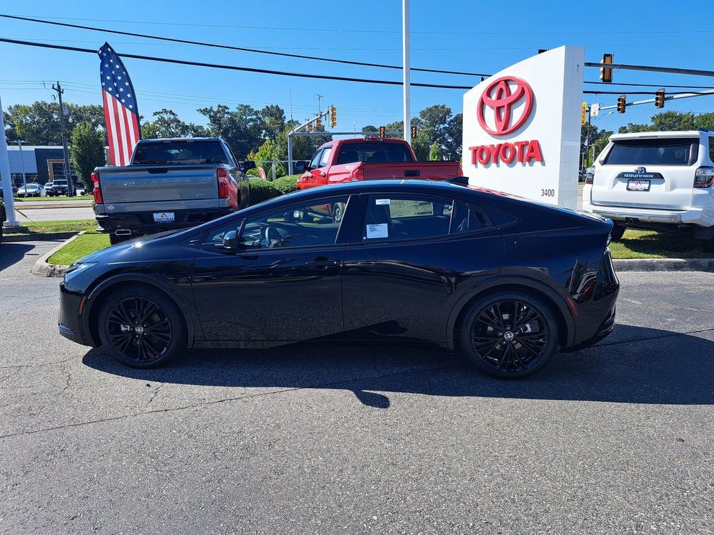 New 2026 Toyota Prius Plug-In Hybrid image 9