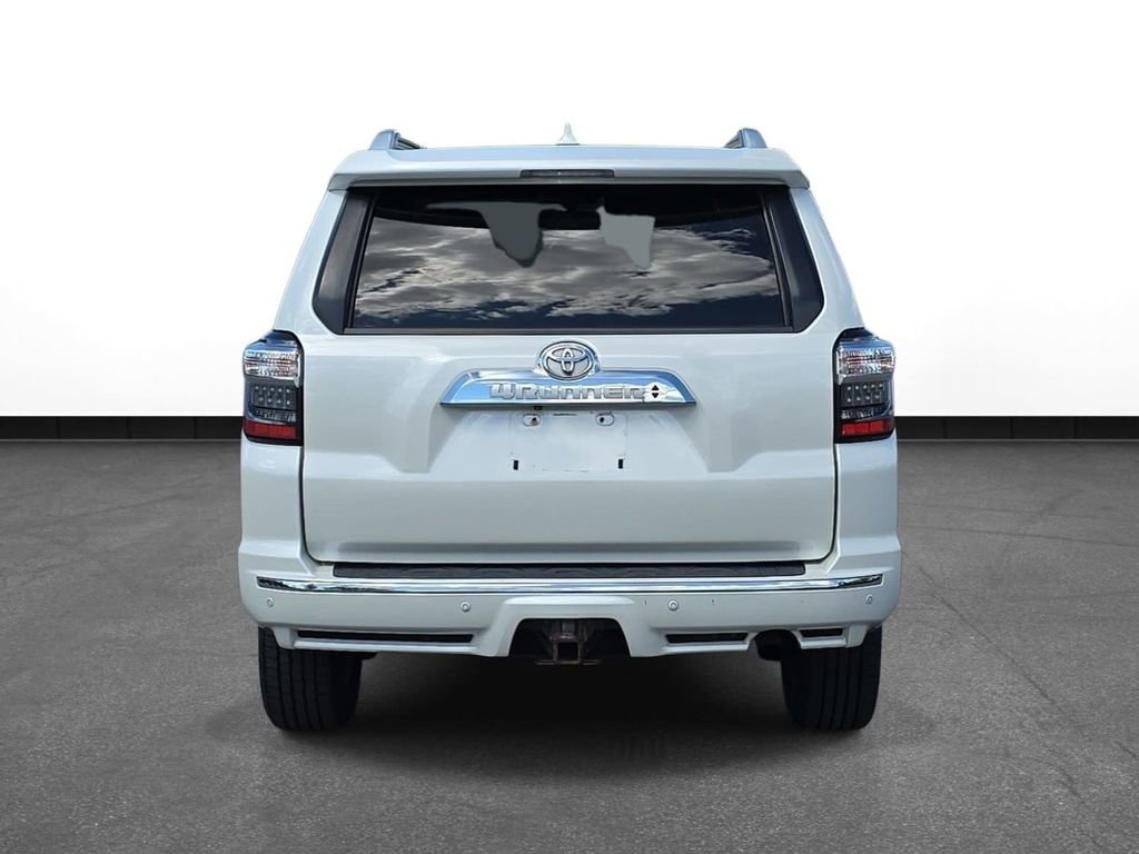 Used 2014 Toyota 4Runner Limited AWD/4WD image 7