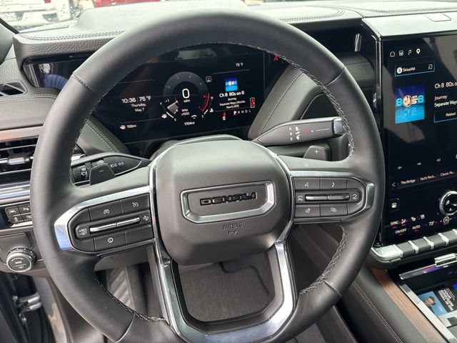 Used 2026 GMC Yukon XL Denali w/ Sun & Power Step Package RWD image 28