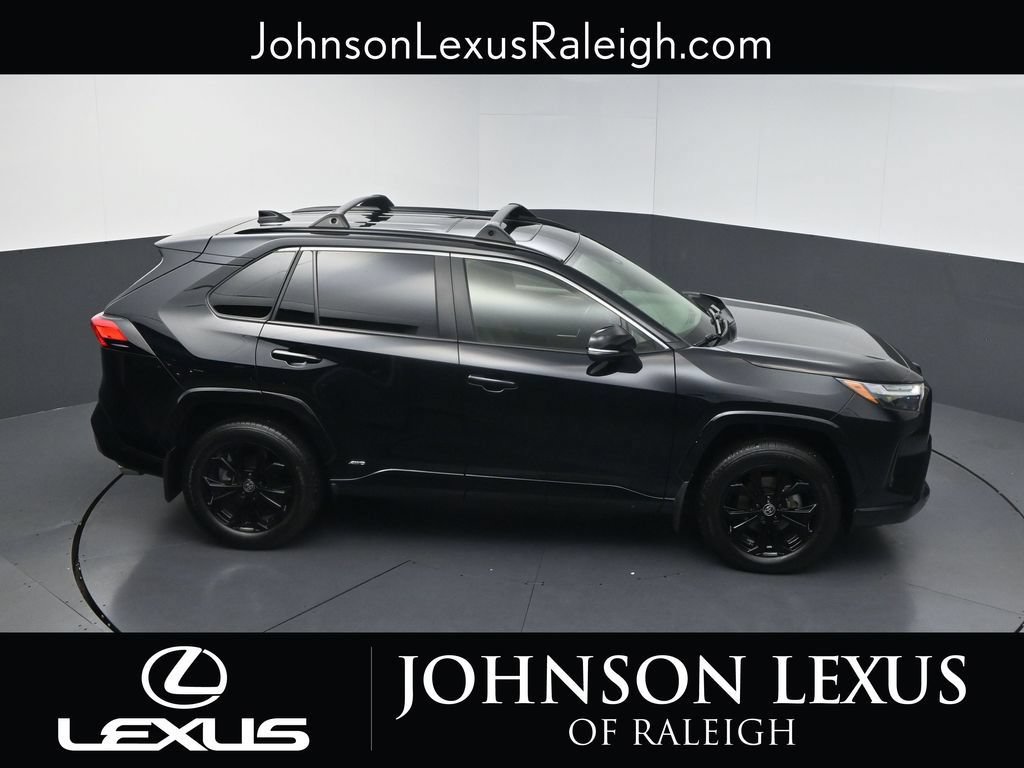 Used 2023 Toyota RAV4 SE w/ Convenience Package AWD/4WD image 28