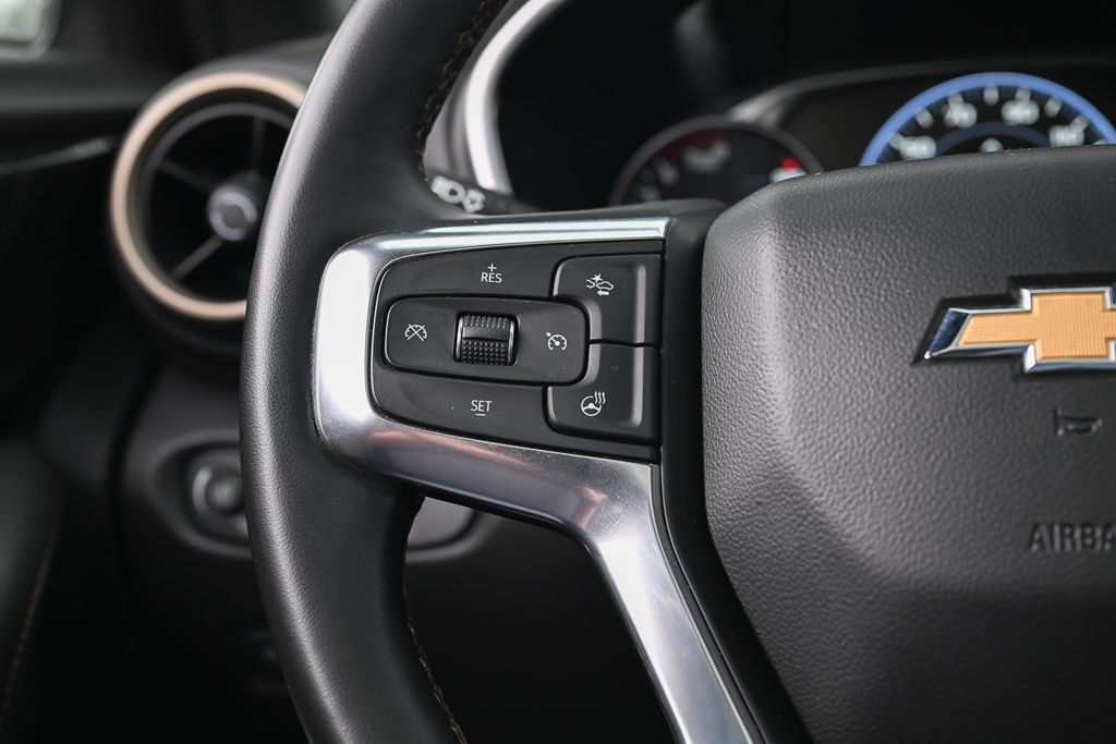 Used 2023 Chevrolet Blazer Premier FWD image 27