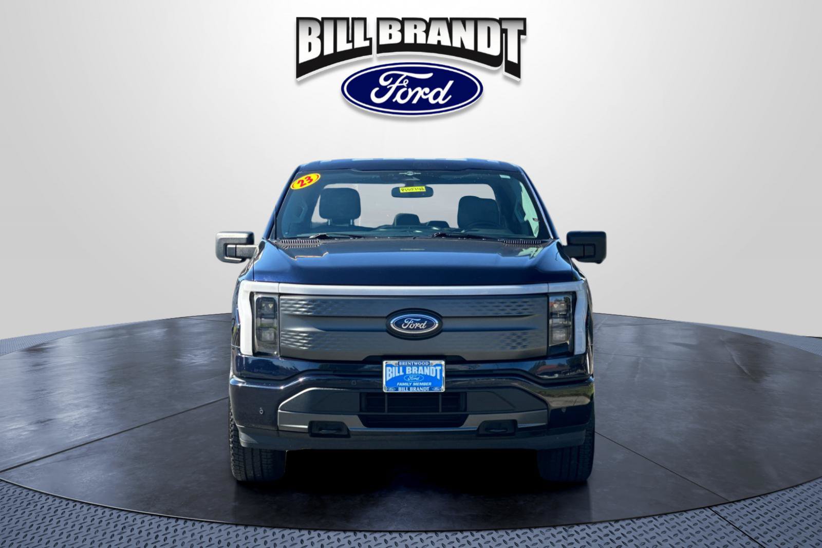 Used 2023 Ford F150 Lightning XLT AWD/4WD image 8