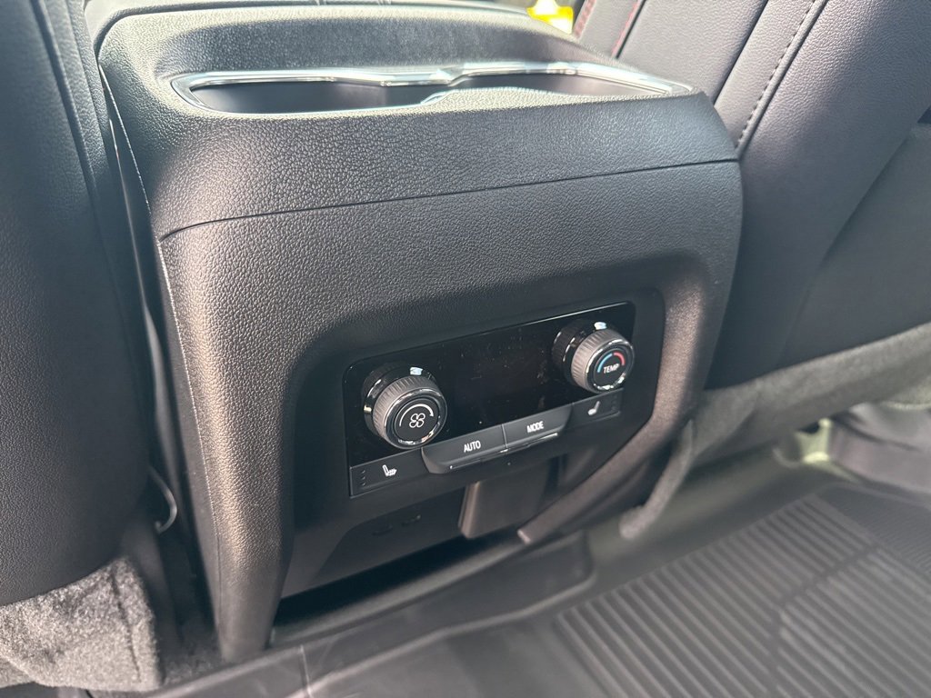 New 2026 Chevrolet Traverse RS w/ LPO, Floor Liner Package image 10
