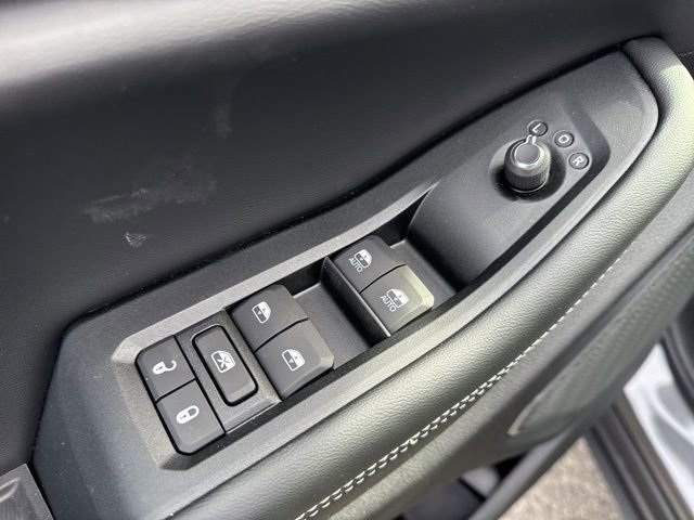 New 2026 Jeep Grand Cherokee Limited w/ Limited Altitude Package AWD/4WD image 29