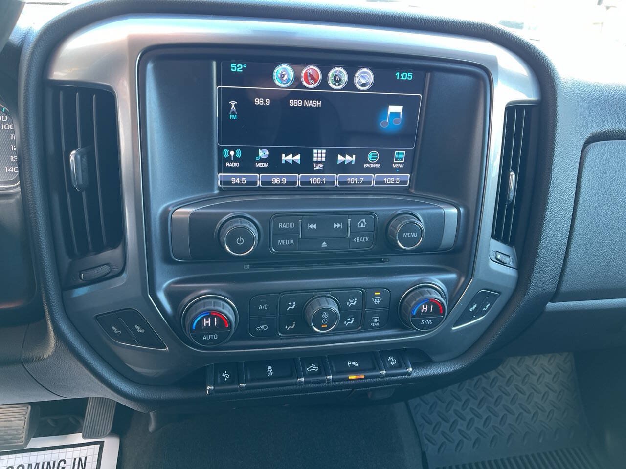Used 2017 Chevrolet Silverado 1500 LT w/ LT Convenience Package AWD/4WD image 16