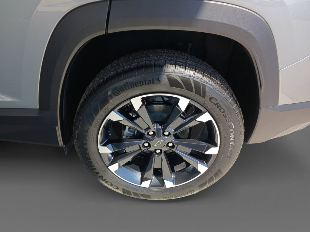 New 2026 Chevrolet Equinox RS w/ Convenience Package III FWD image 8