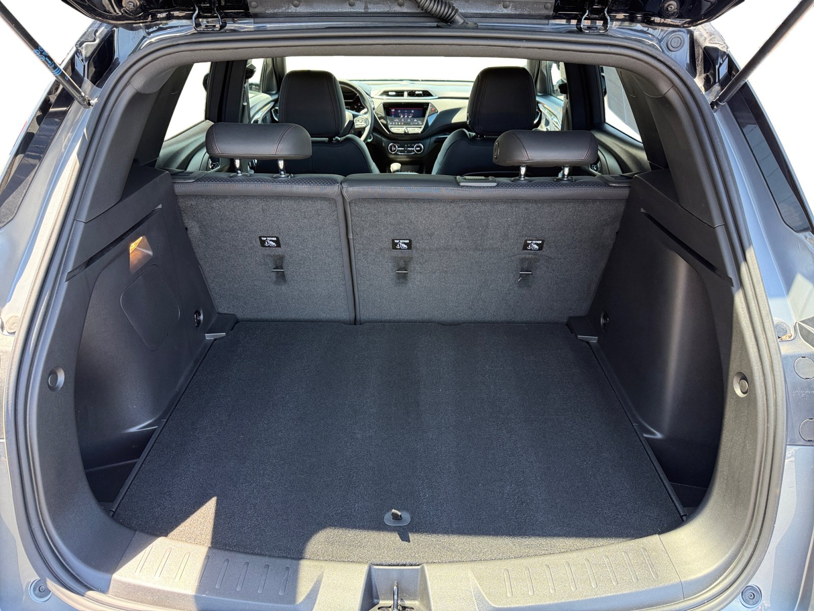 Used 2021 Chevrolet TrailBlazer RS w/ Convenience Package FWD image 17