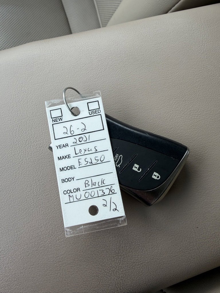 Used 2021 Lexus ES 250 w/ Premium Package image 27