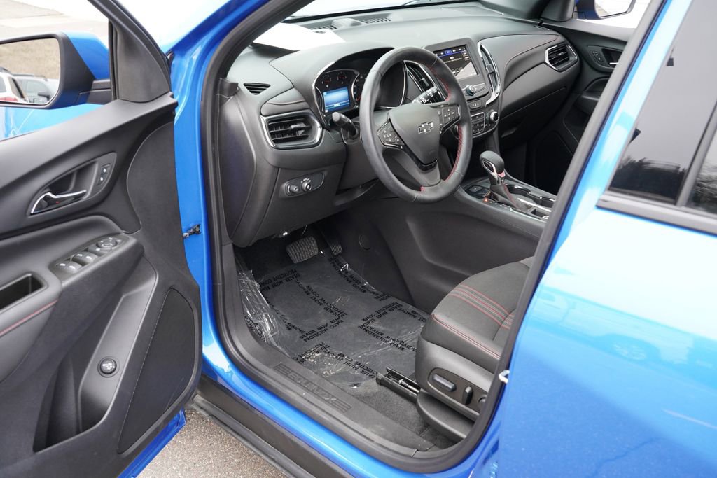 Used 2024 Chevrolet Equinox RS image 13