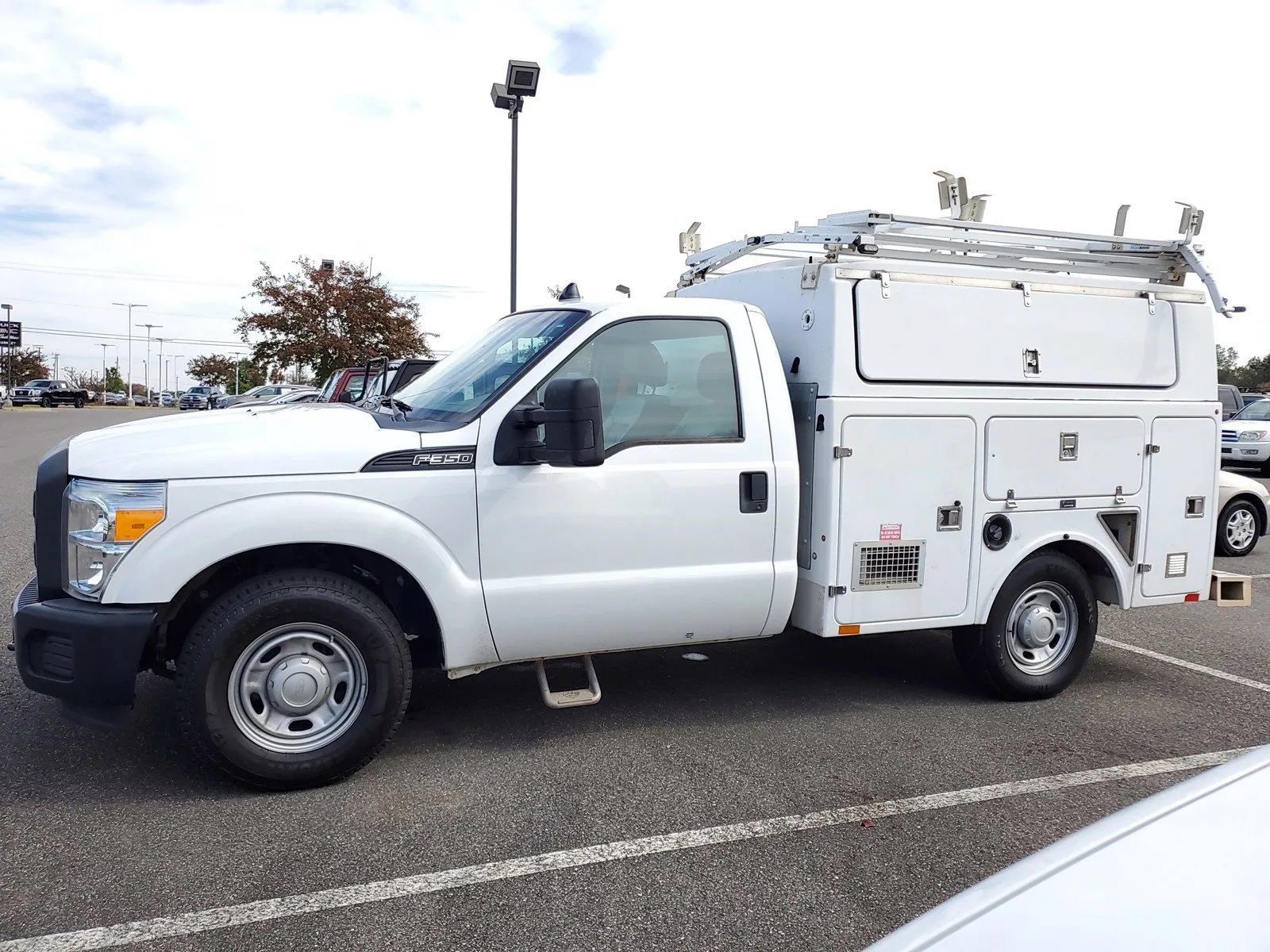 Used 2013 Ford F350 XL RWD image 4