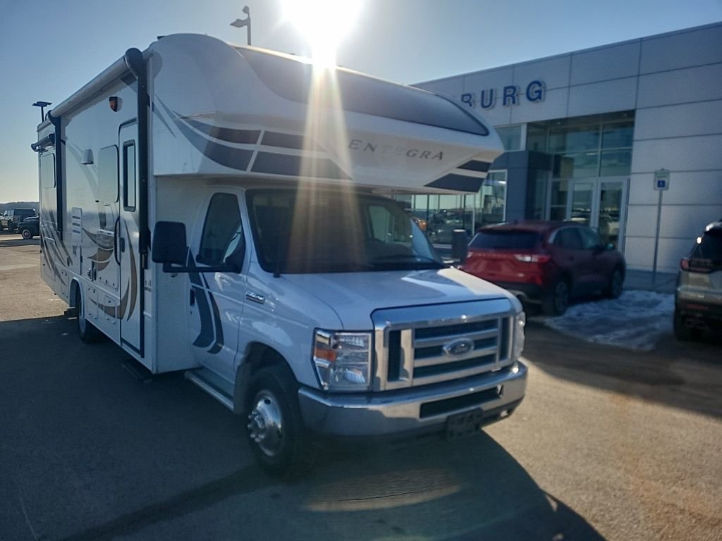Used 2019 Ford E-450 and Econoline 450 Super Duty w/ Motorhome Prep Package