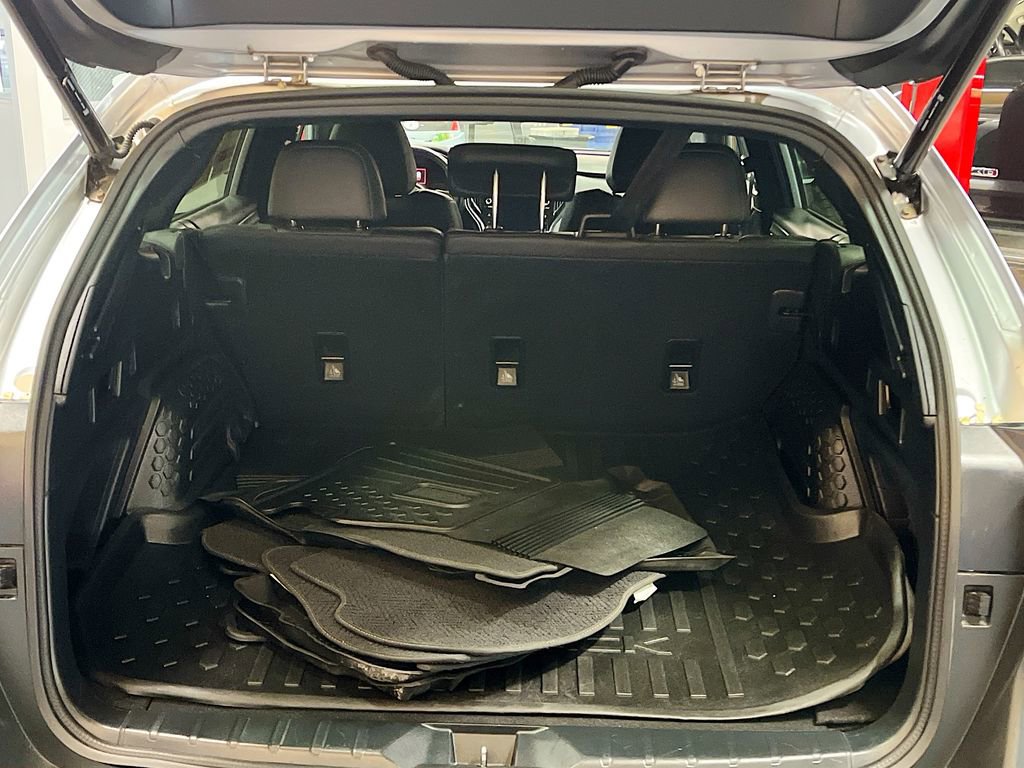 Used 2022 Subaru Outback Wilderness w/ Wilderness Package AWD/4WD image 27