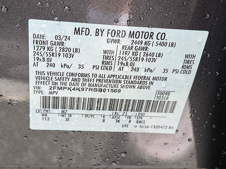 Used 2024 Ford Edge Titanium AWD/4WD image 36