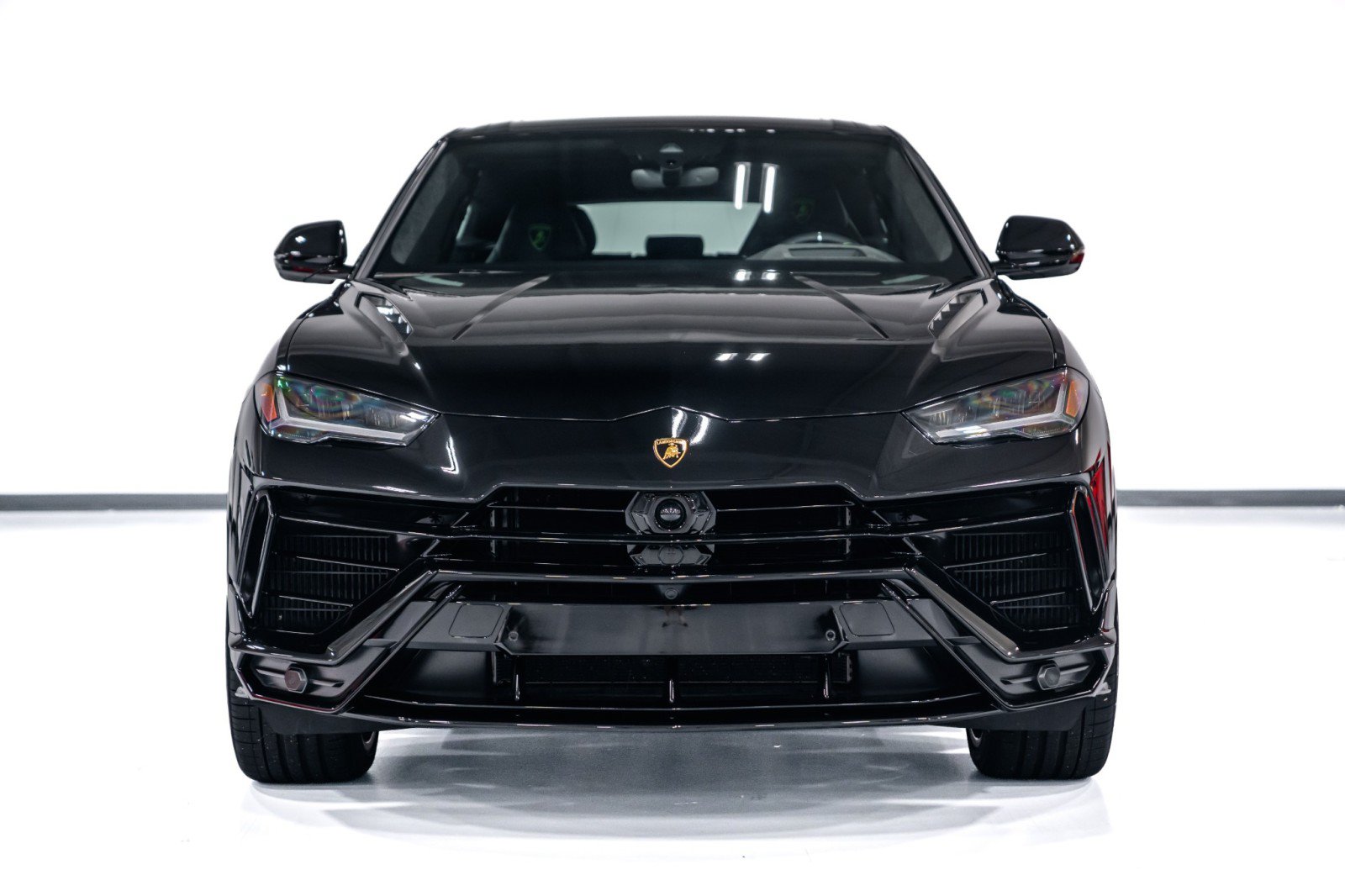 Used 2023 Lamborghini Urus S AWD/4WD image 3