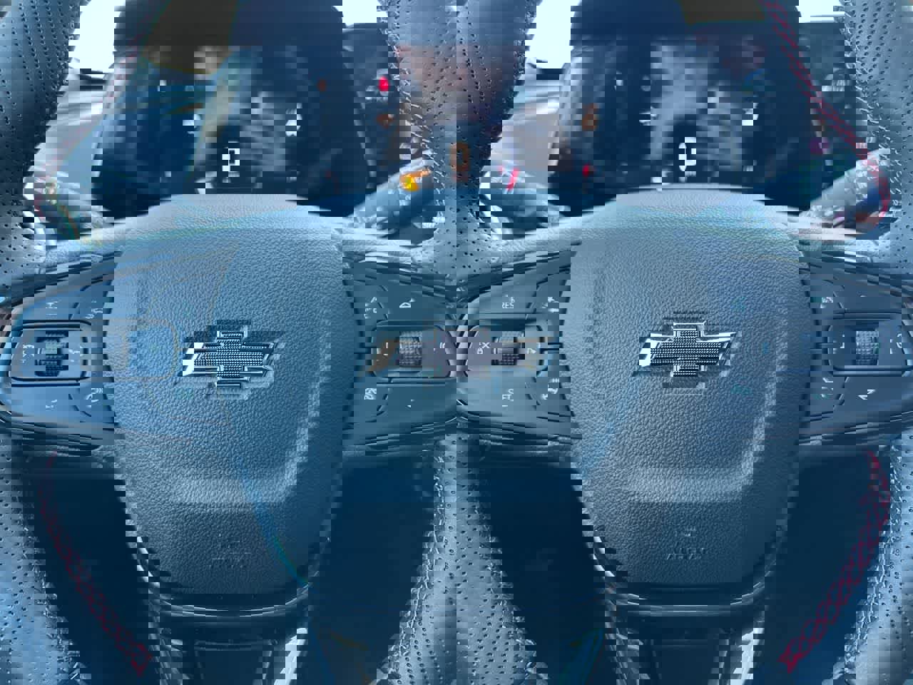 New 2026 Chevrolet Trax RS w/ Driver Confidence Package image 30