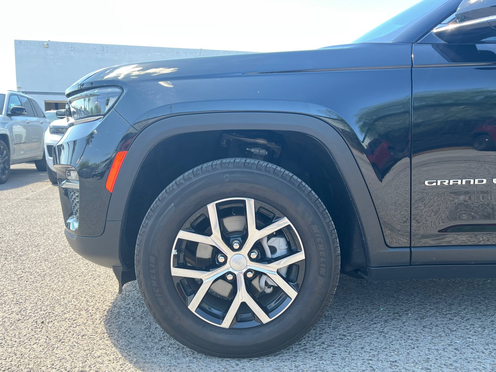 Certified 2024 Jeep Grand Cherokee Limited RWD image 11