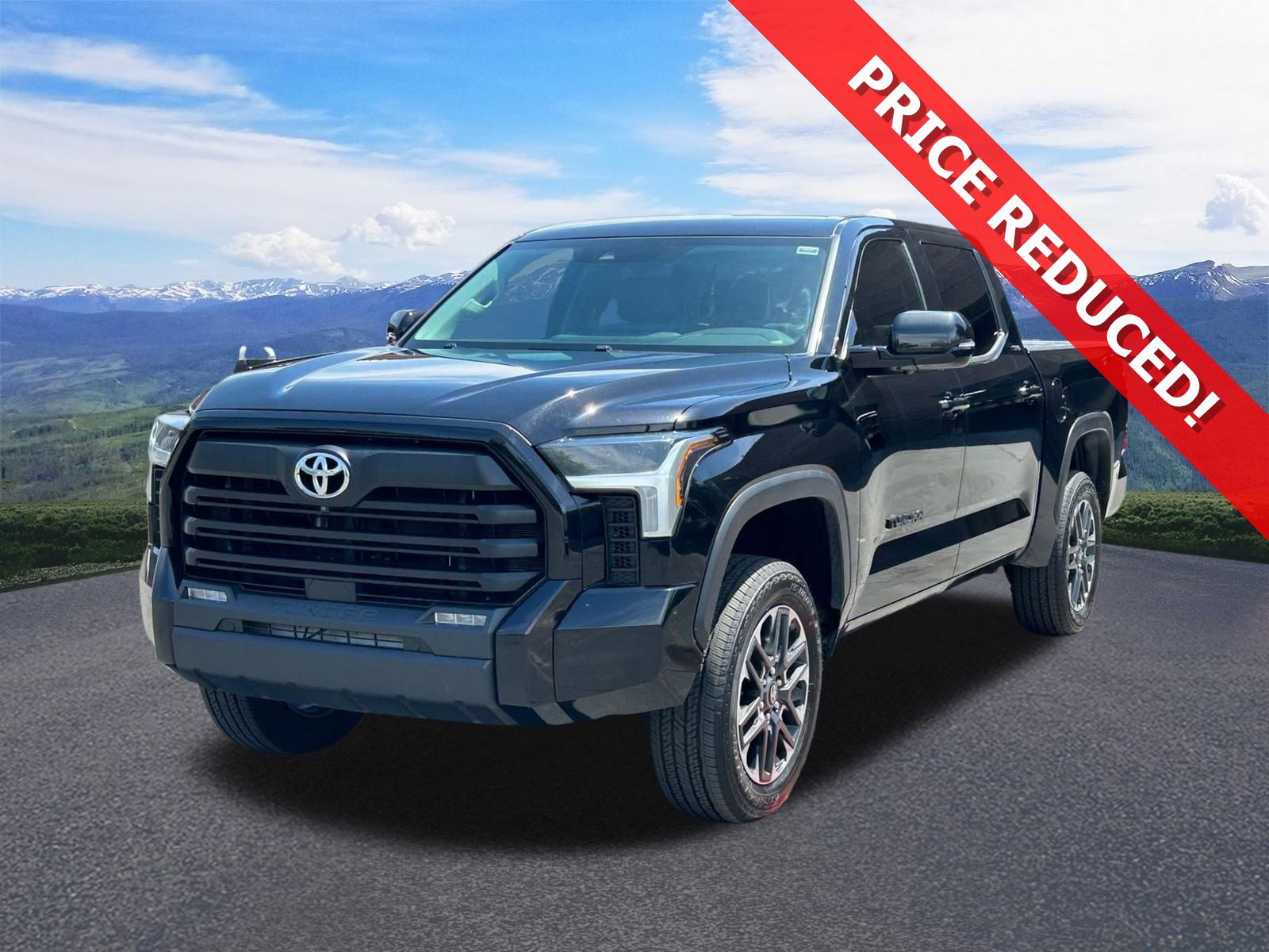 Used 2023 Toyota Tundra SR5 w/ Advanced Technology Package AWD/4WD image 1
