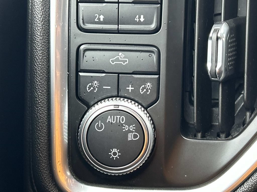 Used 2019 GMC Sierra 1500 SLE w/ X31 Off-Road Package AWD/4WD image 21
