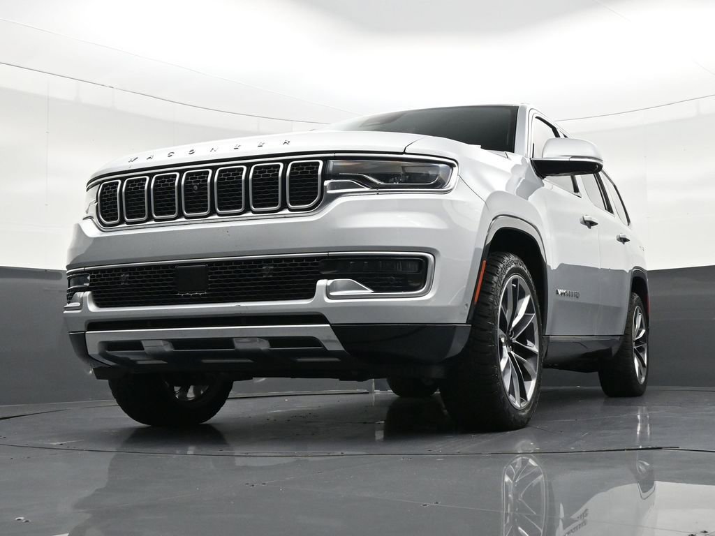 Used 2022 Jeep Wagoneer Series III w/ Premium Group I image 31