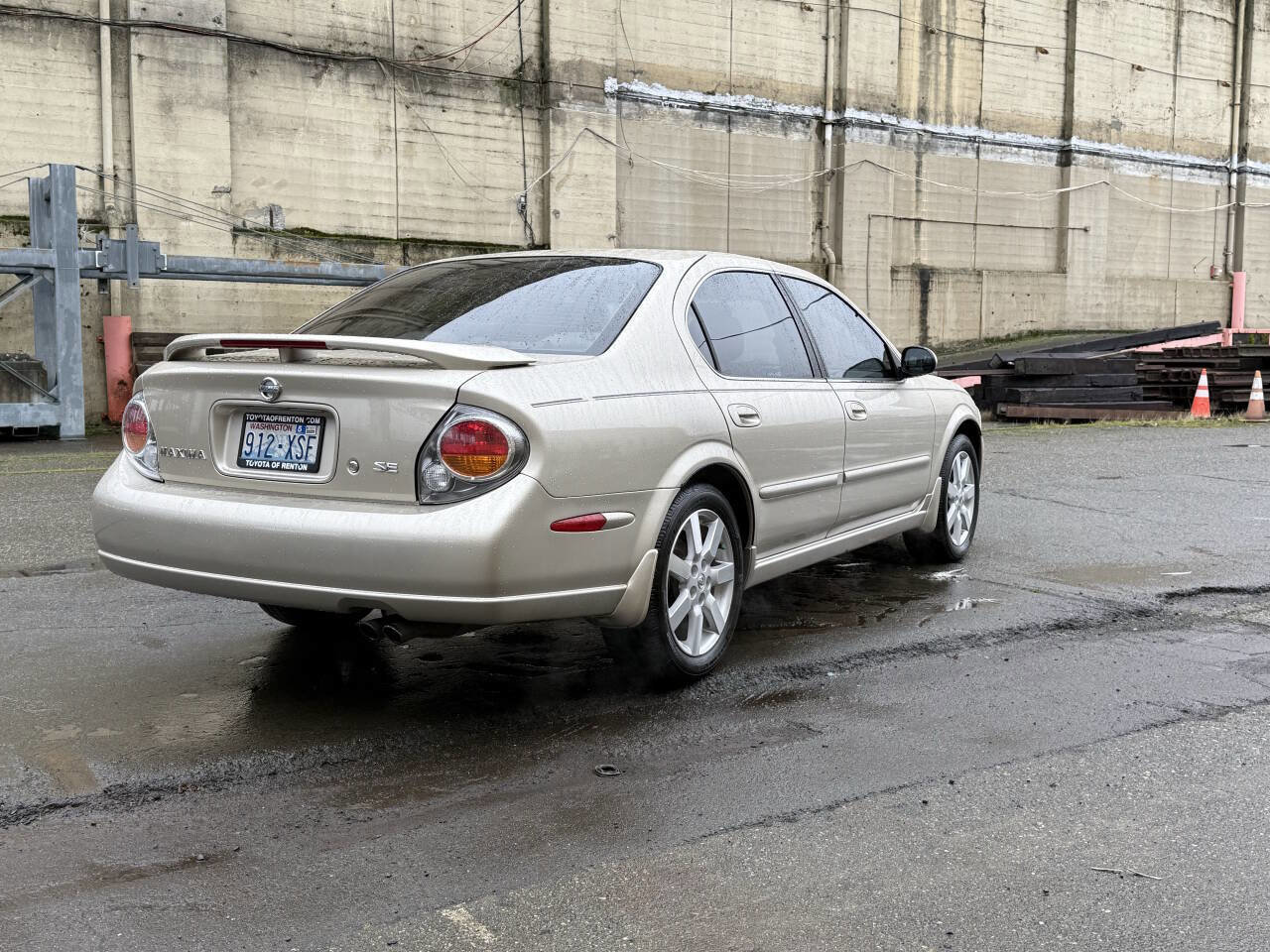 Used 2003 Nissan Maxima SE image 9