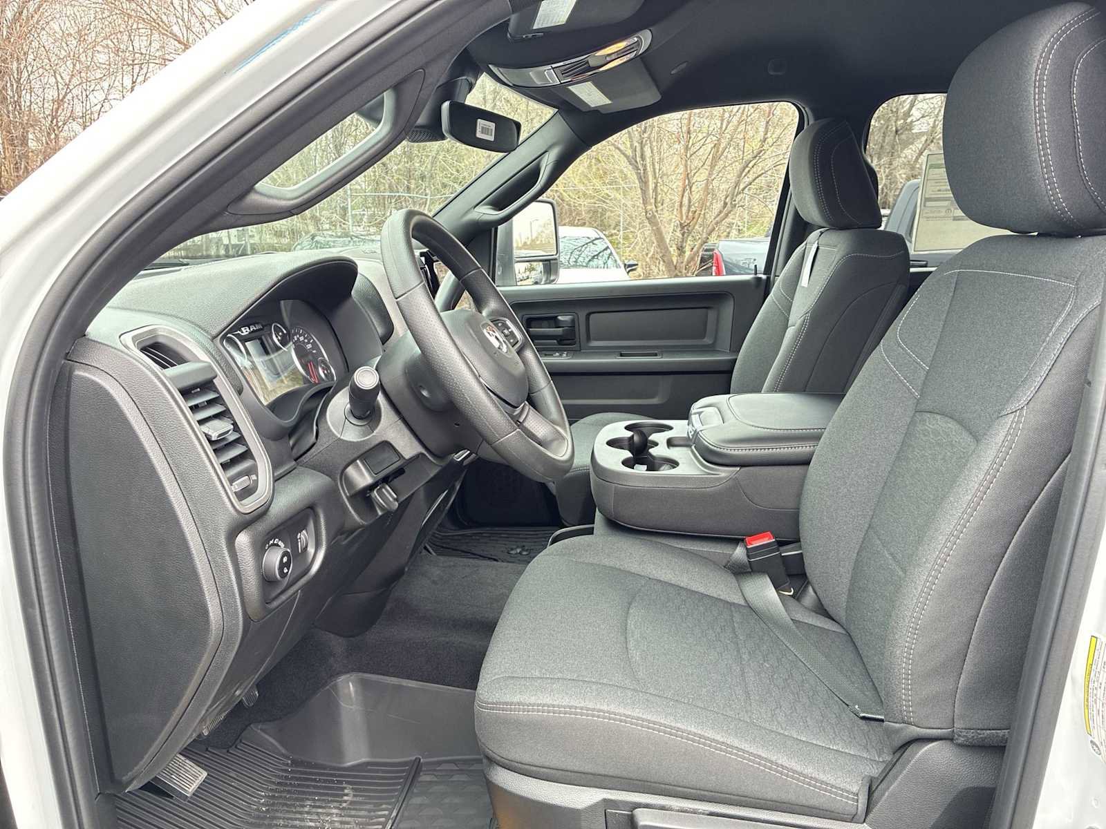 New 2026 RAM 3500 Tradesman AWD/4WD image 13