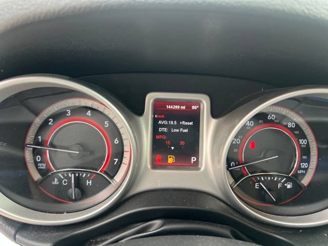 Used 2012 Dodge Journey SXT FWD image 21