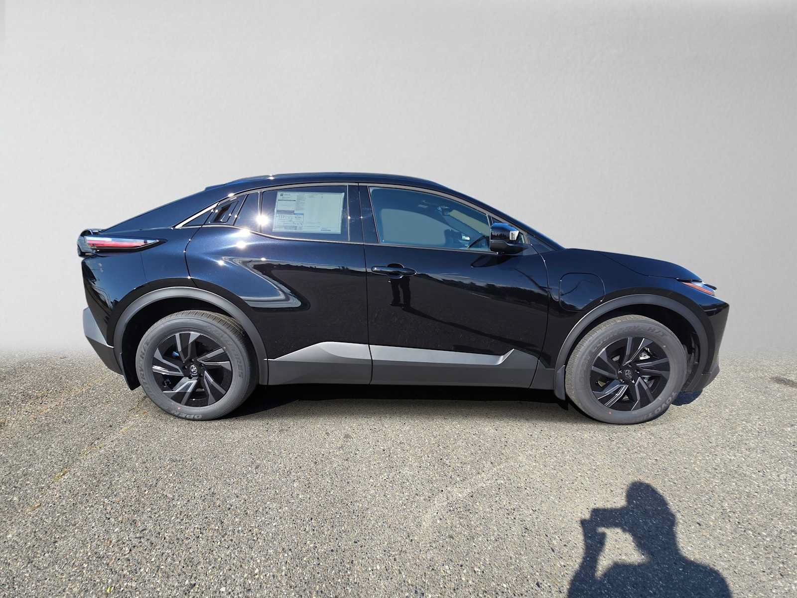 New 2027 Toyota C-HR w/ ALL Weather Mat Package (TMS) AWD/4WD image 2