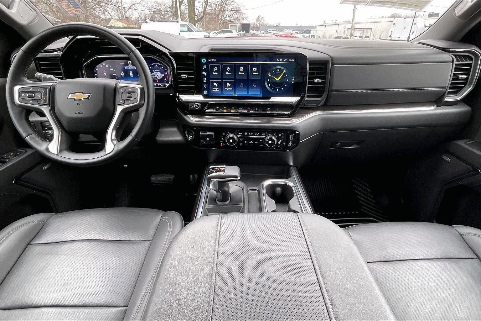 Used 2023 Chevrolet Silverado 1500 LTZ image 16