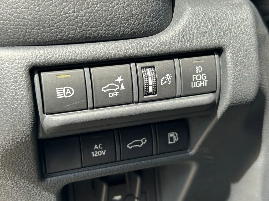 Used 2024 Toyota Land Cruiser w/ Premium Package image 31