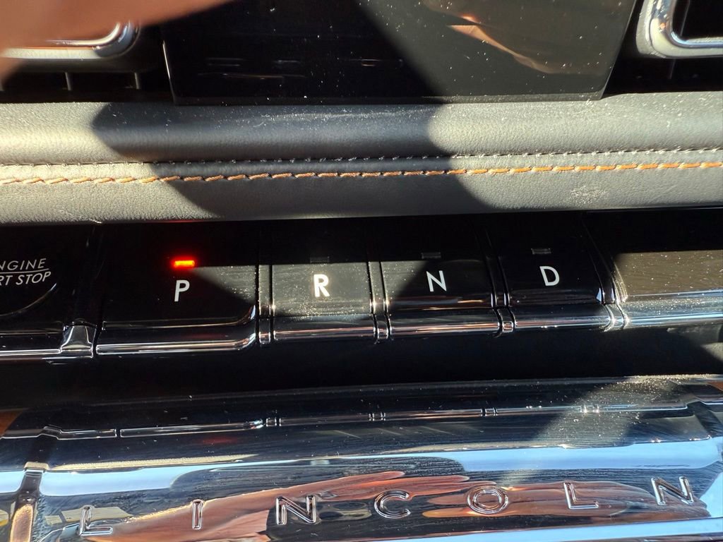 New 2025 Lincoln Aviator Black Label image 28