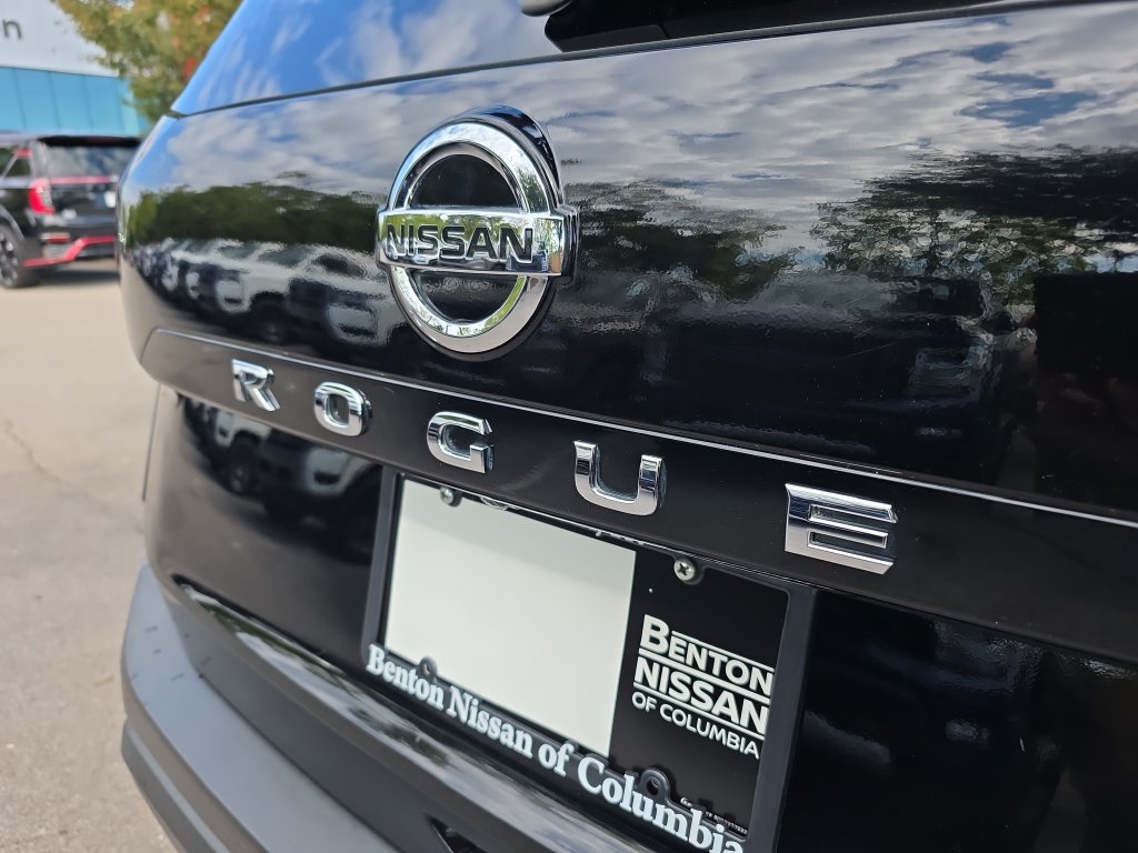 Used 2021 Nissan Rogue S FWD image 32