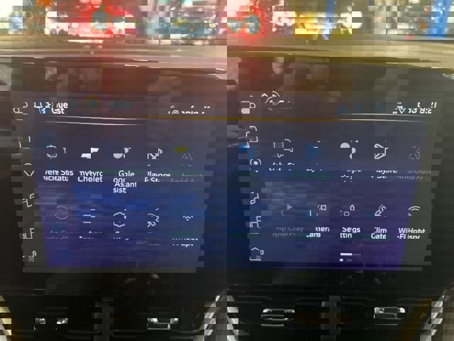 New 2026 Chevrolet Equinox LT w/ Convenience Package II image 9