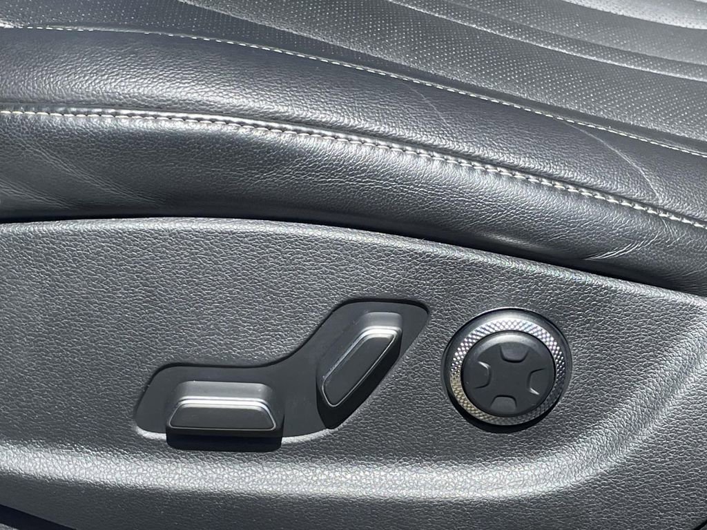 Used 2024 Genesis GV80 2.5T image 18