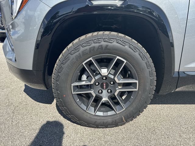 New 2026 GMC Terrain AT4 w/ LPO, Floor Liner Package image 10