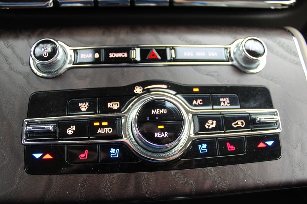 Used 2021 Lincoln Aviator Reserve w/ Equipment Group 201A image 44