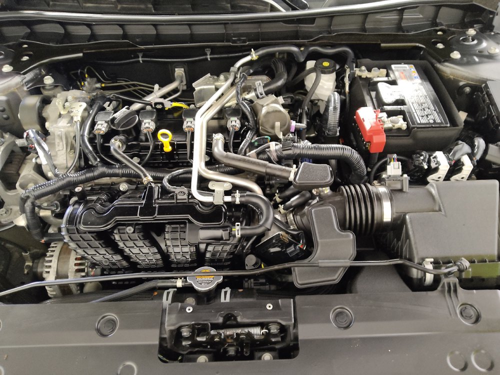 Used 2024 Nissan Altima 2.5 S FWD image 30