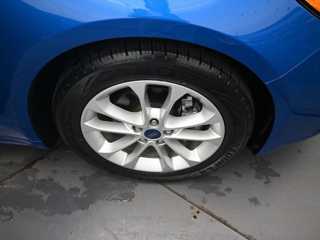 Used 2019 Ford Fusion SE image 30