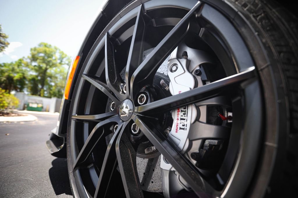 Certified 2020 Ferrari 488 Pista Coupe image 15