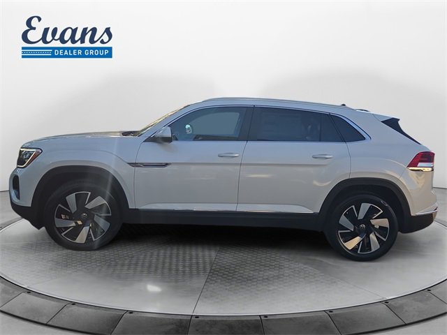 New 2026 Volkswagen Atlas Cross Sport SEL image 2