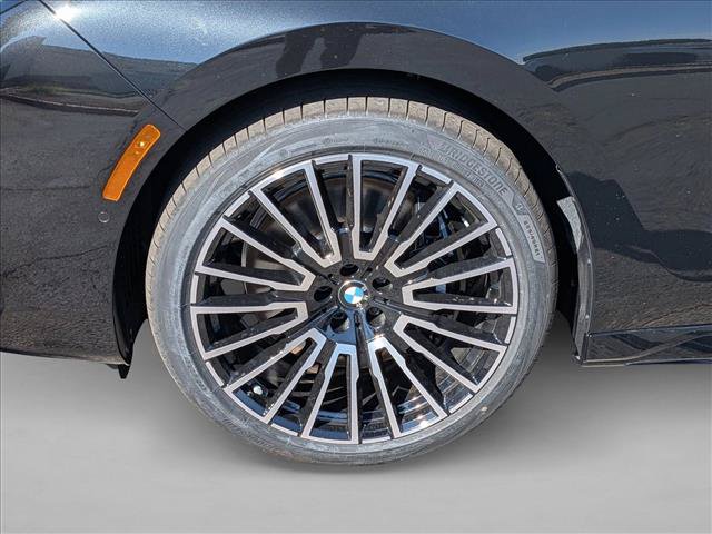 New 2026 BMW 740i RWD image 10