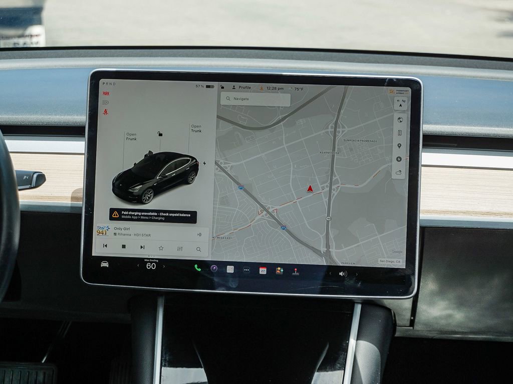 Used 2018 Tesla Model 3 Long Range RWD image 15