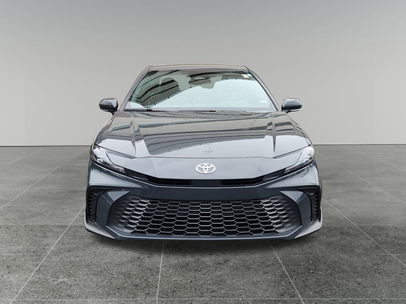 Certified 2025 Toyota Camry SE image 2