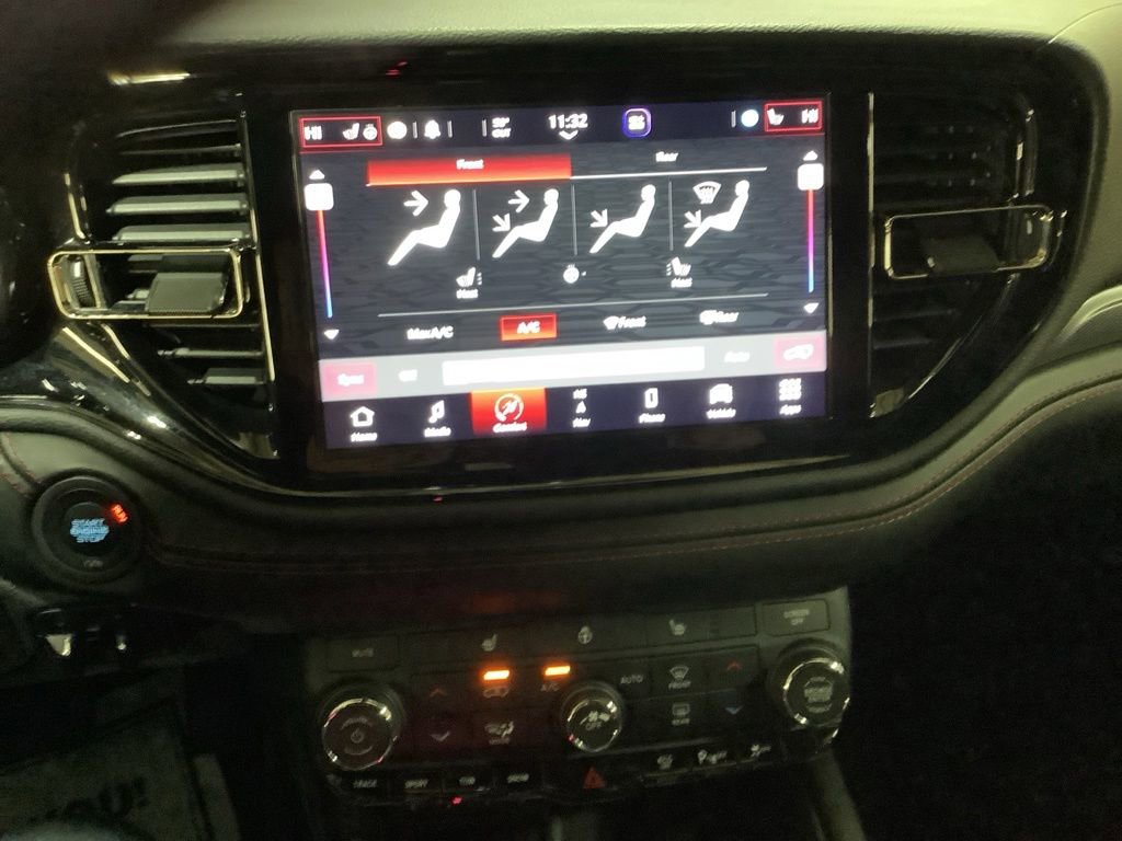 Used 2021 Dodge Durango R/T w/ Tow 'N Go Package AWD/4WD image 34