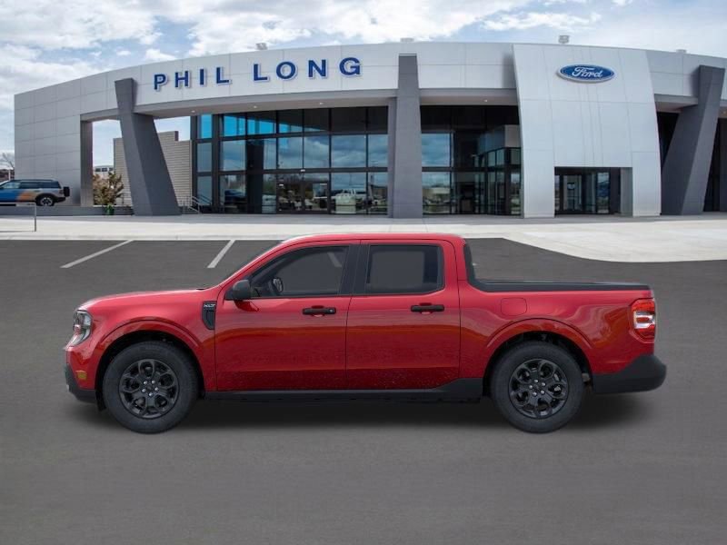 Used 2025 Ford Maverick XLT w/ Equipment Group 302A AWD/4WD image 3