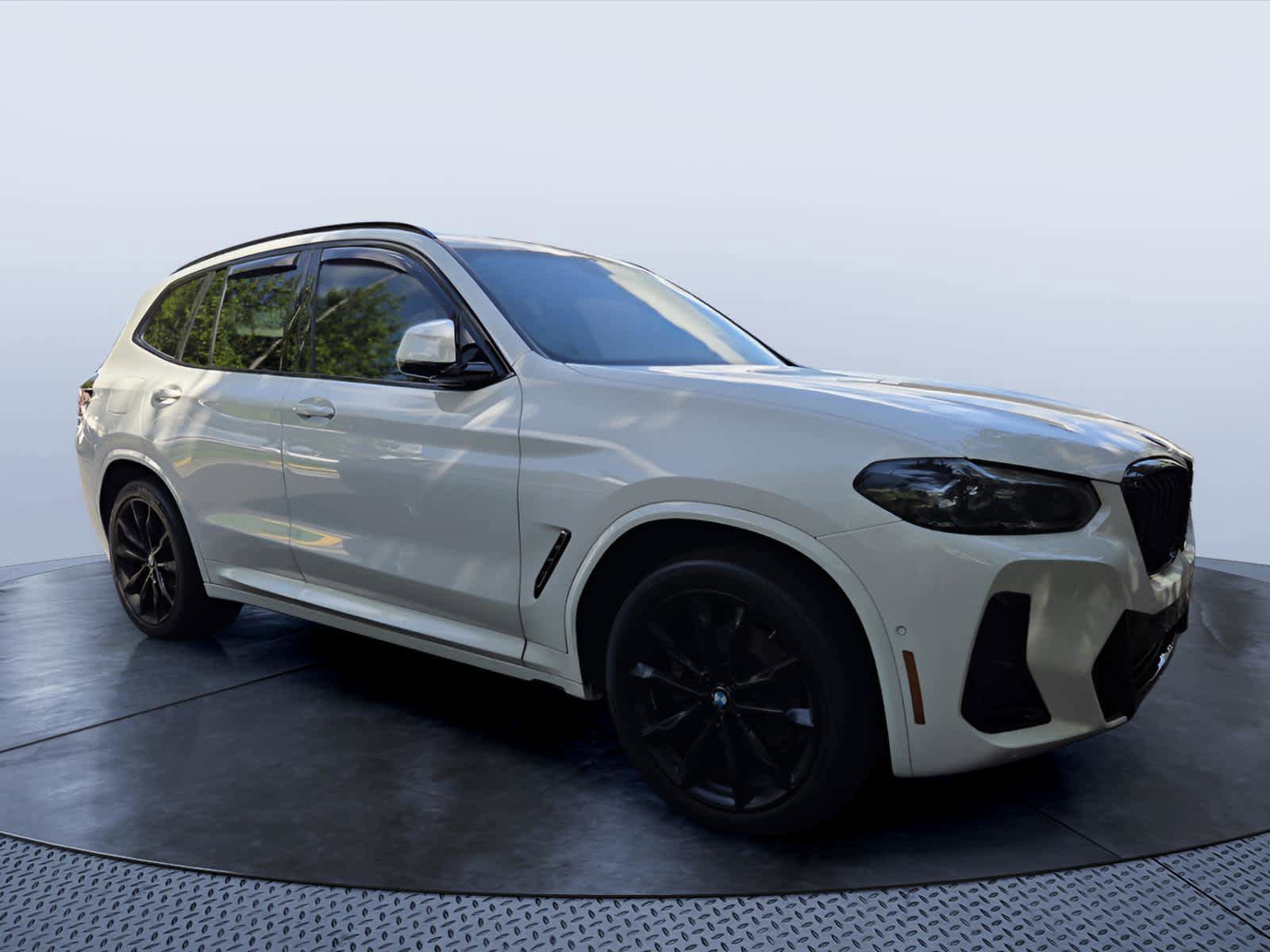 Certified 2024 BMW X3 sDrive30i w/ M Sport Package RWD image 1