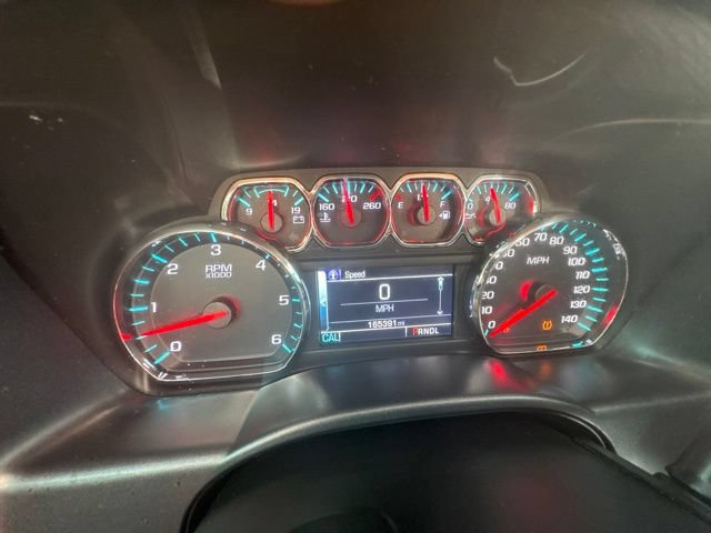 Used 2019 Chevrolet Silverado 1500 LT AWD/4WD image 16