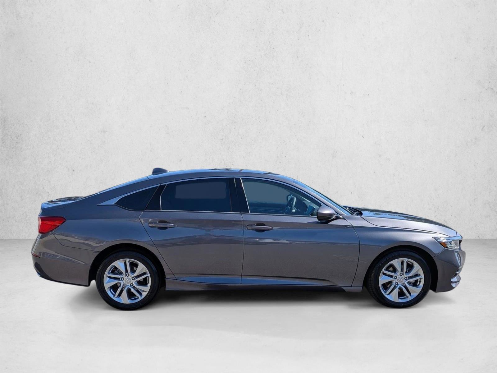 Used 2019 Honda Accord LX image 4