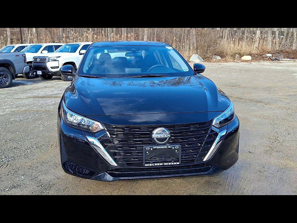 Used 2025 Nissan Sentra SV w/ All-Weather Package image 3