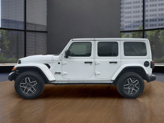 Used 2025 Jeep Wrangler Unlimited Sahara AWD/4WD image 13
